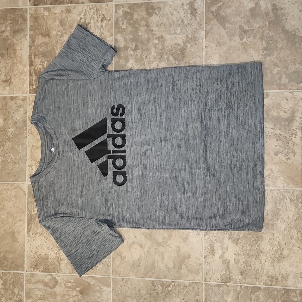 Adidas Boys Grey Size Medium Melange Performance Tee